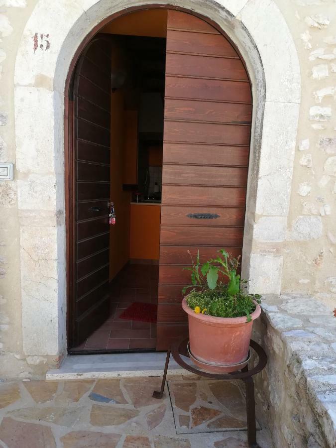 Le Case dell'Arco – Monte San Vito Villa Scheggino Esterno foto